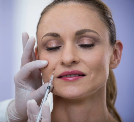 Botox Dudak Üstü Barkod Çizgileri Uygulaması